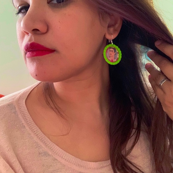 Charity item: Puerto Rico Taino Sun handcrafted bottle Cap Earrings. - Picture 11 of 12